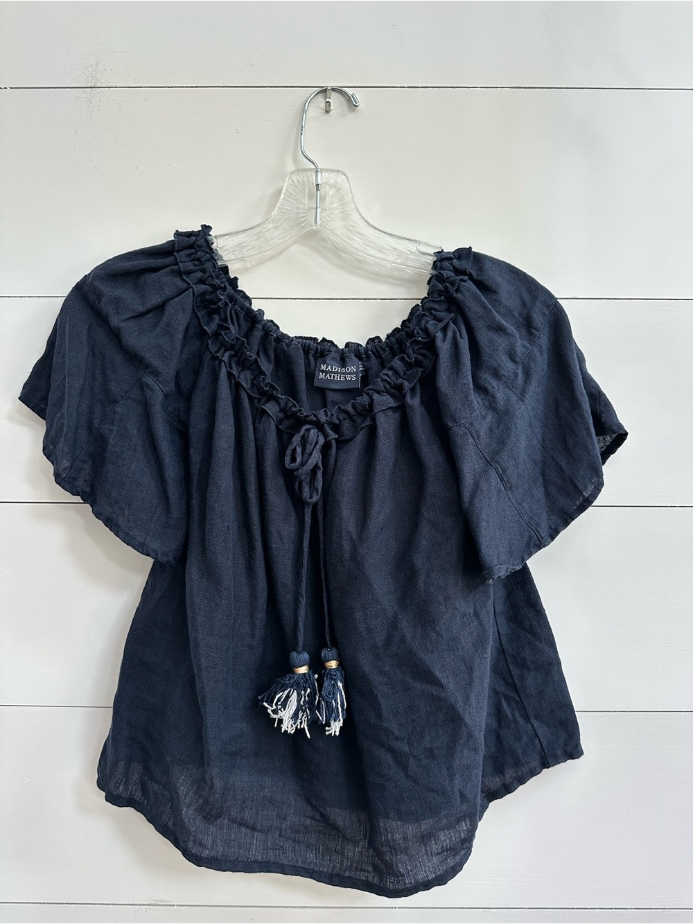 Madison Mathews Navy Linen Short Sleeve Blouse